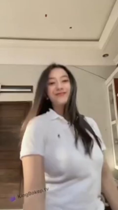 Aku diatas ya sayang