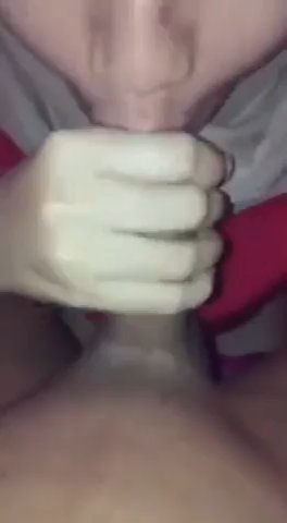 Sepongan ibu hijab sangat enak